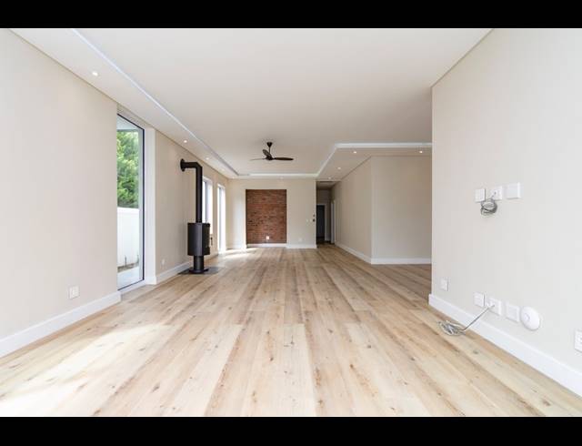 3 BEDROOM HOUSE TO LET IN CLAREMONT